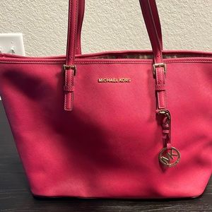 Michael Kors Fuchsia Tote